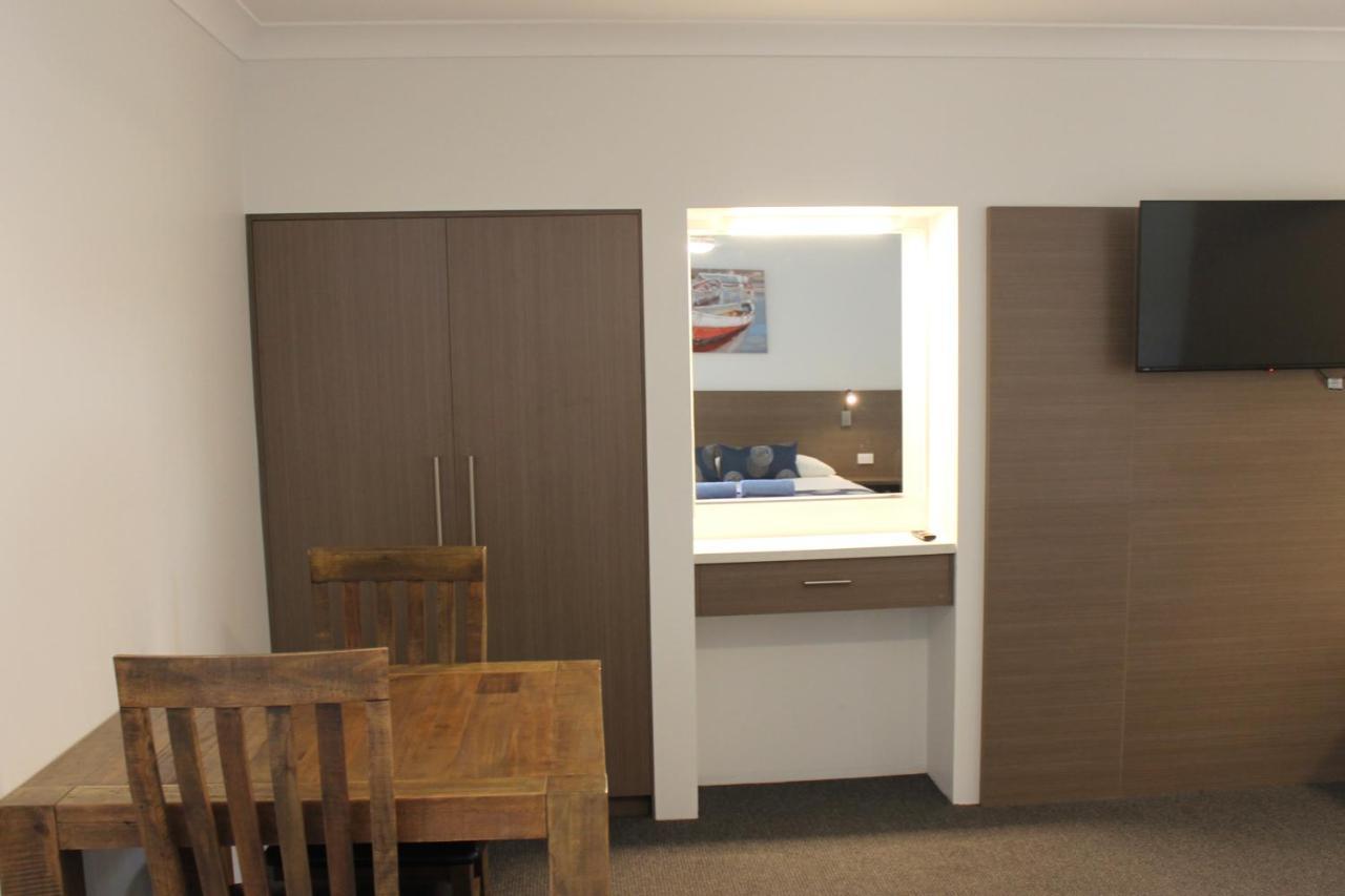 Aston Motel Yamba Buitenkant foto